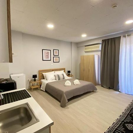 אתונה Dima Rooms And Apartments מראה חיצוני תמונה