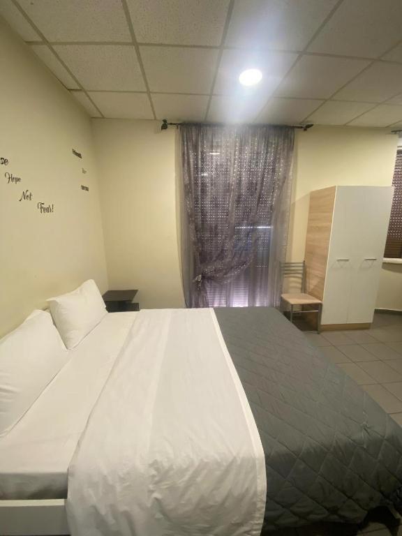 אתונה Dima Rooms And Apartments מראה חיצוני תמונה